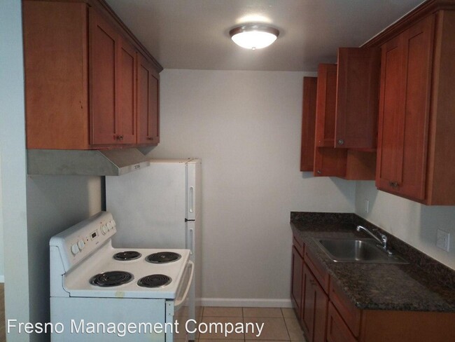 Foto del edificio - 2424 90th Ave