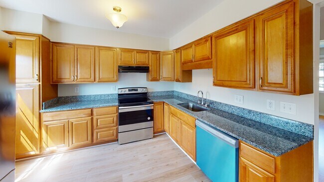 Building Photo - 12308 Boncrest Dr