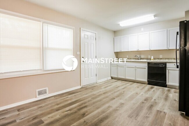 Foto del edificio - 7810 E 113th St