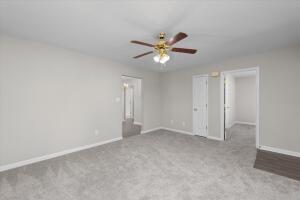 Building Photo - 1422 Perry Ave