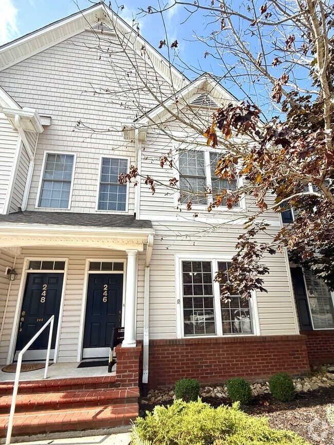 Building Photo - 246 Sheliah Ct