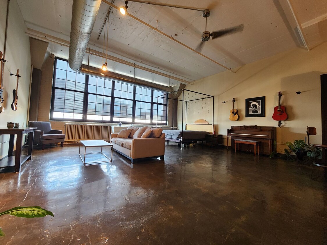 Downtown Saint Paul DREAM Loft- Close to ... - Downtown Saint Paul DREAM Loft-  Close to ...