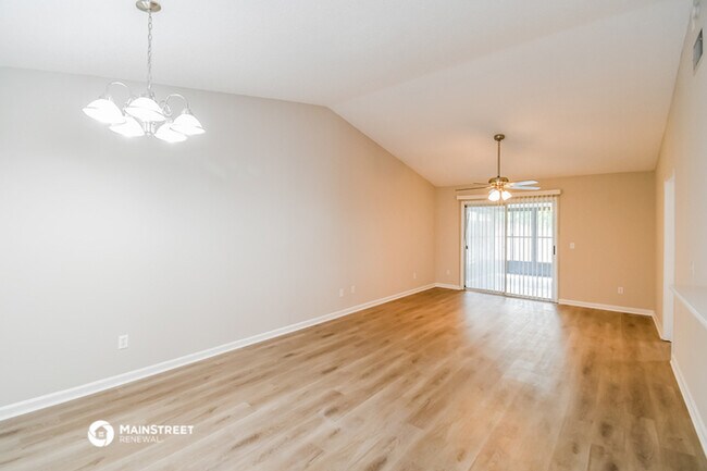 Building Photo - 2450 Wattle Tree Rd E