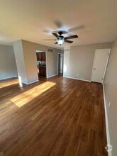 Building Photo - 3740 Dixie Dr
