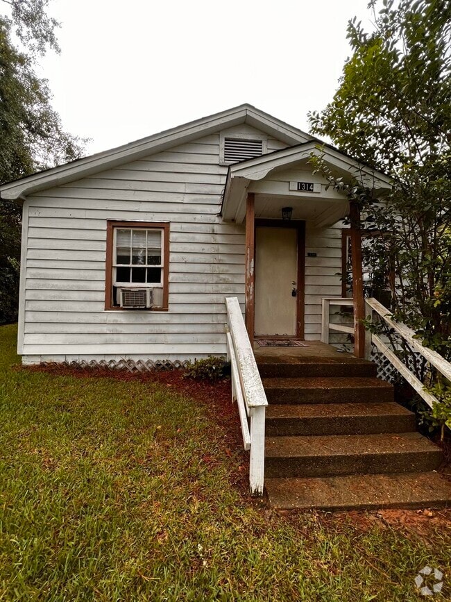 Building Photo - 1314 Stone Rd