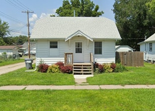 Building Photo - 312 Indiana Ave