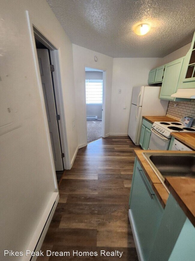 Building Photo - 2 br, 2 bath House - 143 Wellington Street