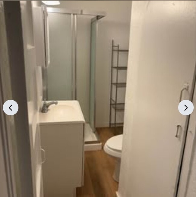 Building Photo - 801 N 6th St