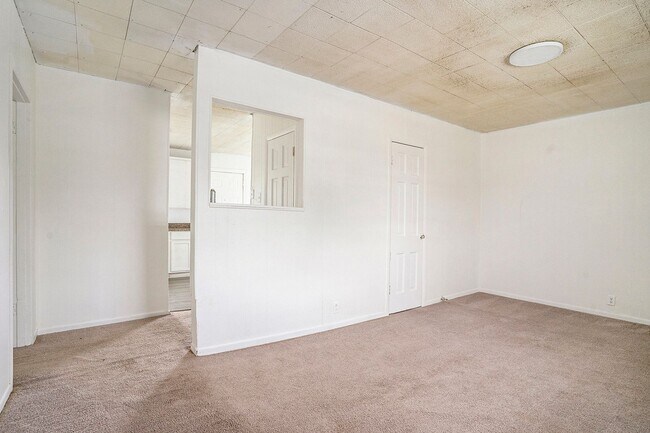 Foto del edificio - 2-Bedroom Half-Duplex