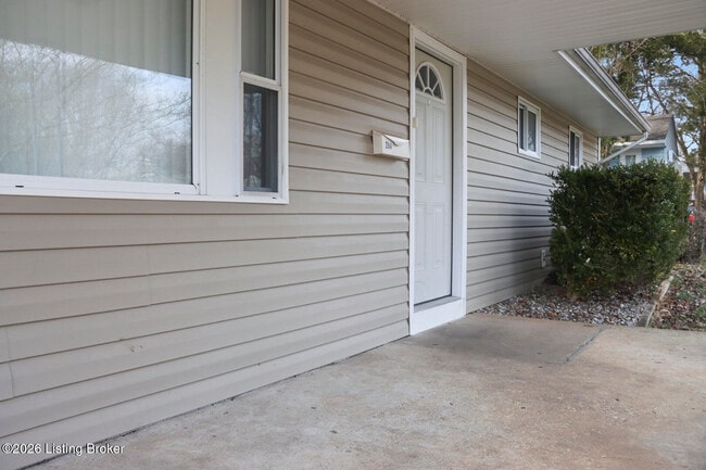 Building Photo - 284 Granvil Dr