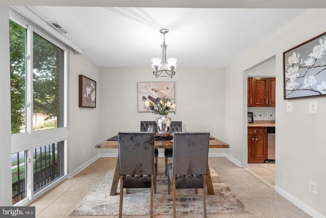 Foto del edificio - 10746 Green Mountain Cir