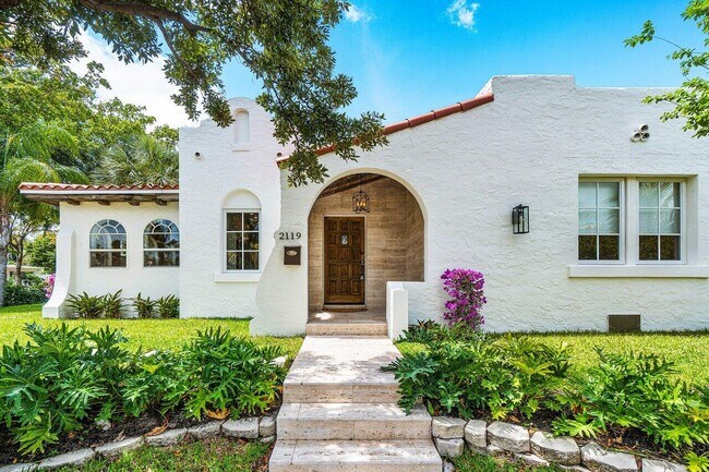 Building Photo - 2119 Florida Ave