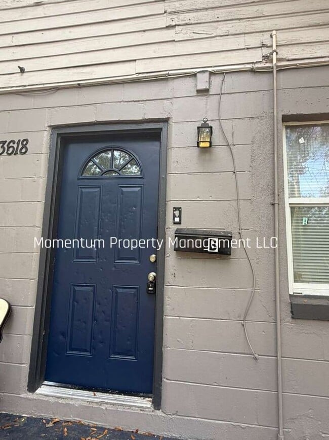 Foto del edificio - 3618 Machado St