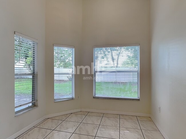 Building Photo - 2808 Berkshire Cir