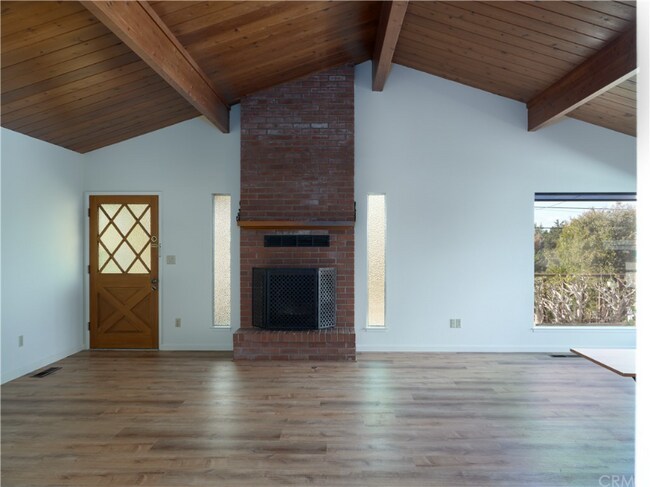 Building Photo - 2244 Bayview Heights Dr