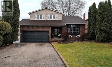 Building Photo - 228 Yorkshire Dr