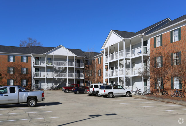 Building Photo - University Corner Apartments