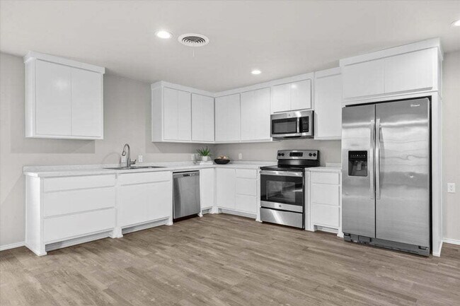 Foto del edificio - Extra spacious brick home in New Home, TX