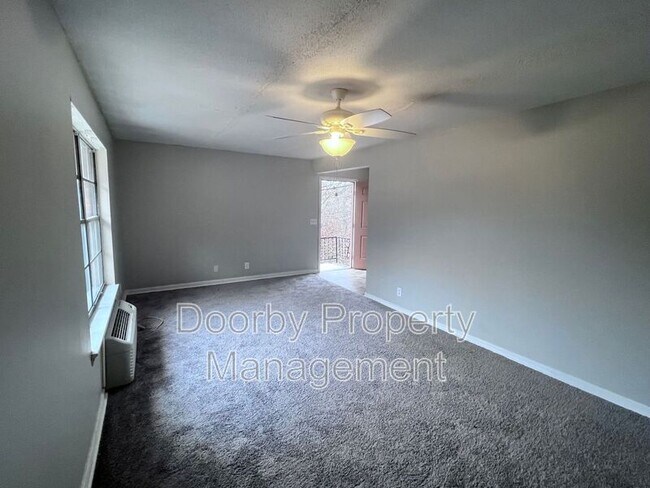 Building Photo - 4296 Brynewood Terrace