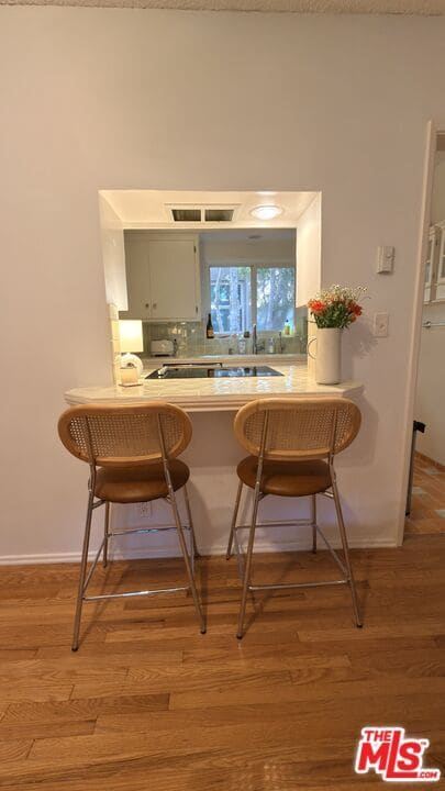 Foto del edificio - 1570 Via Capri