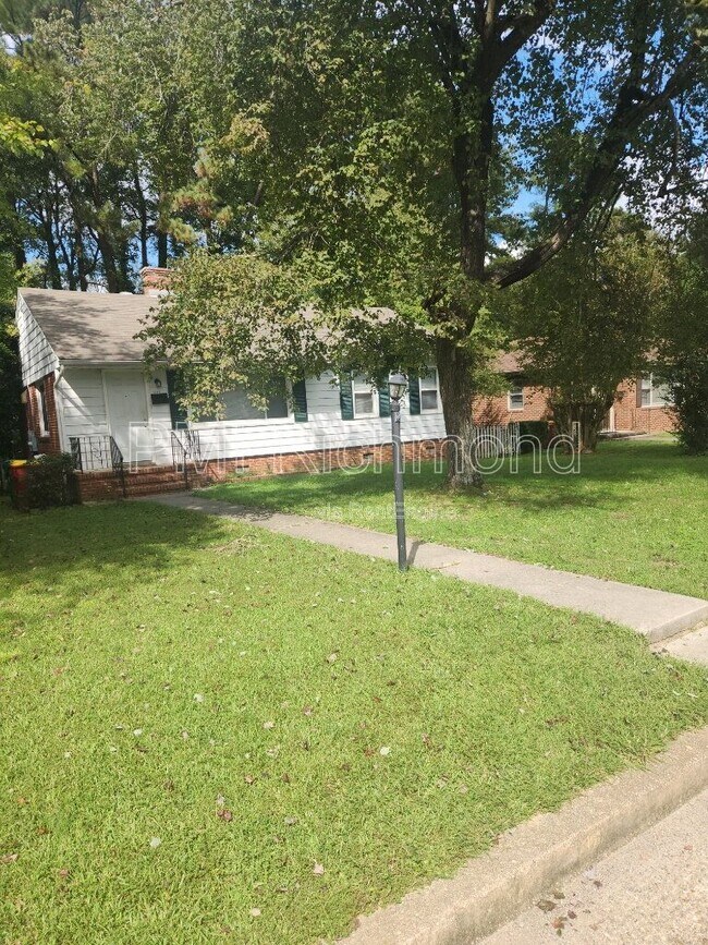 Foto del edificio - 915 Northampton Rd