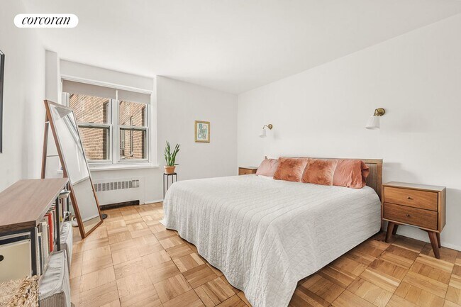 Foto del edificio - 568 Grand St