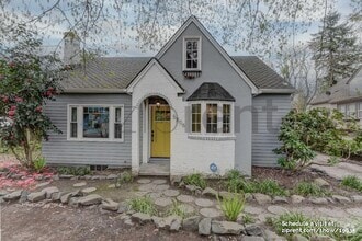 Building Photo - 5806 NE 60th Ave