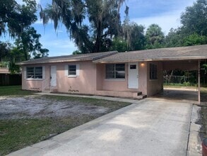 Building Photo - 1407 E Howry Ave
