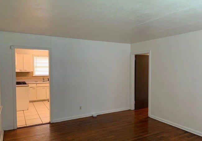 Photo - 1642 Sharkey St Apartment