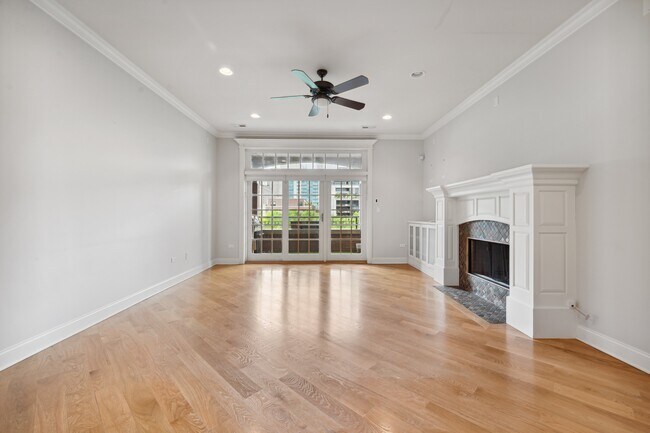 Foto del edificio - 106 S Sangamon St