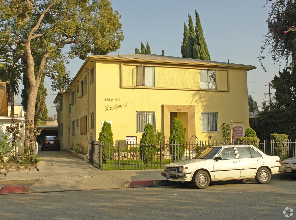 11401142 Beachwood Dr, Los Angeles, CA 90038 Apartments in Los