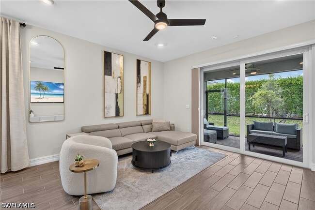 Building Photo - 847 Enbrook Lp