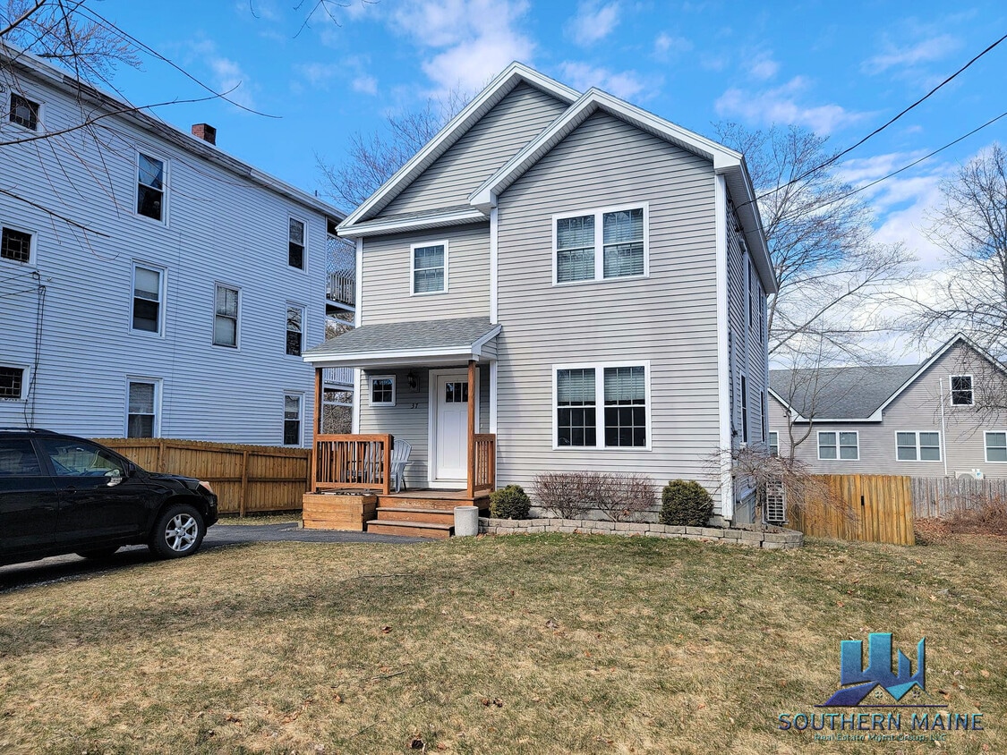 Foto principal - 37 Barberry Creek Rd
