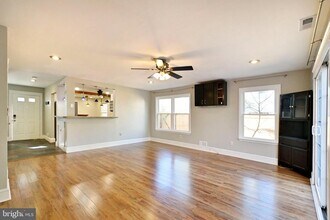 Building Photo - 59 Wyndmoor Dr