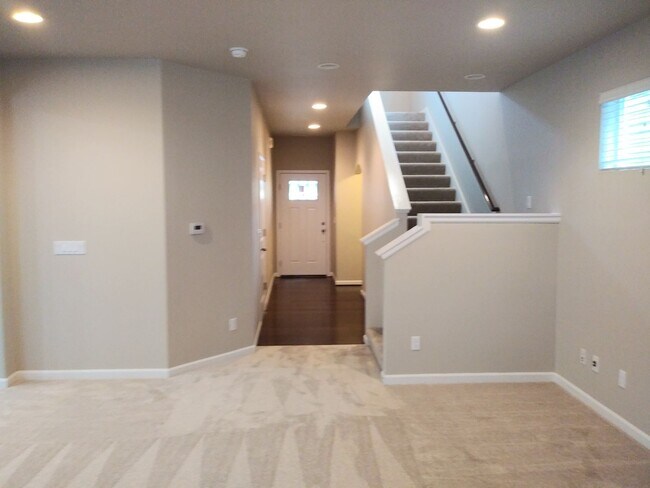 Building Photo - 8817 Jayden Ln NE