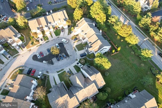 Building Photo - 443 Tuvira Ln