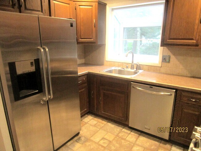 Foto del edificio - 172 Bennetts Mills Rd