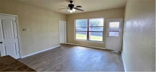 Photo - 107 Creekside Dr House