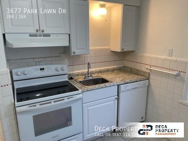 Foto del edificio - 3677 Park Lawn Dr
