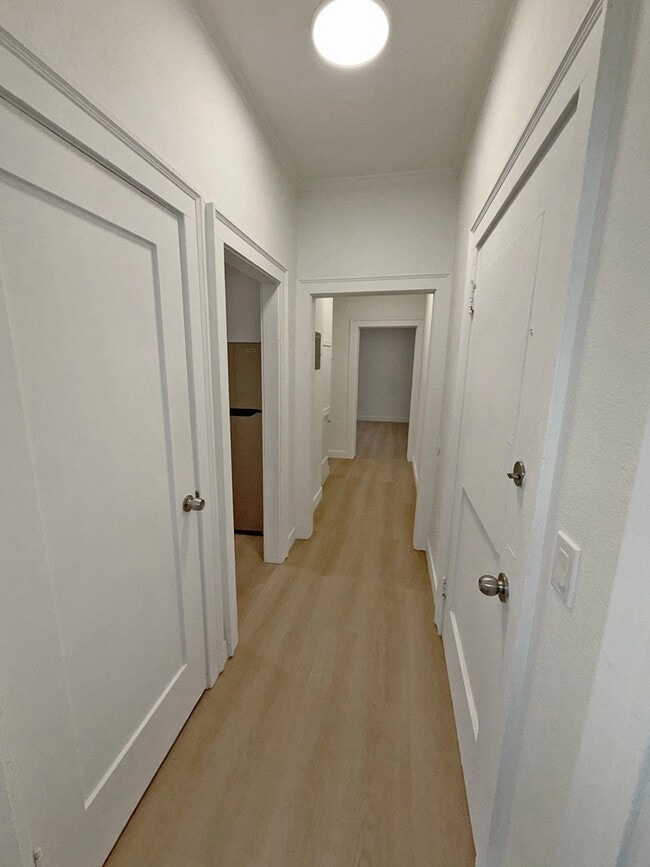 Building Photo - 2801 San Marino St