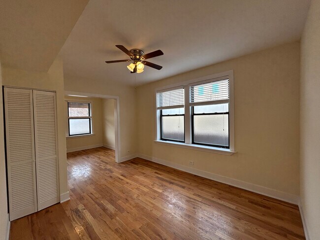 Foto del edificio - 338 Tudor Ct