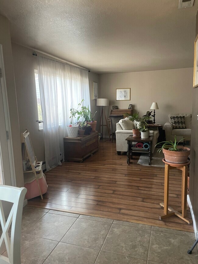 Foto del edificio - 273 1/2 W Hanover Cir