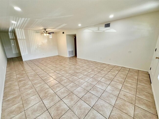 Building Photo - 2073 Denmark St