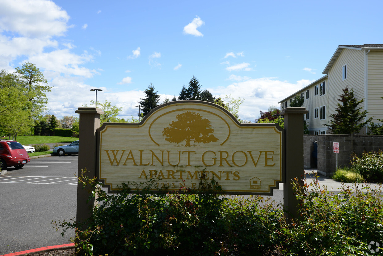 Foto del edificio - Walnut Grove Apartments