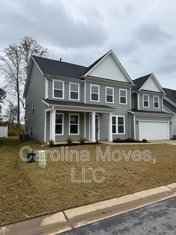 Foto del edificio - 521 Fenwick Dr