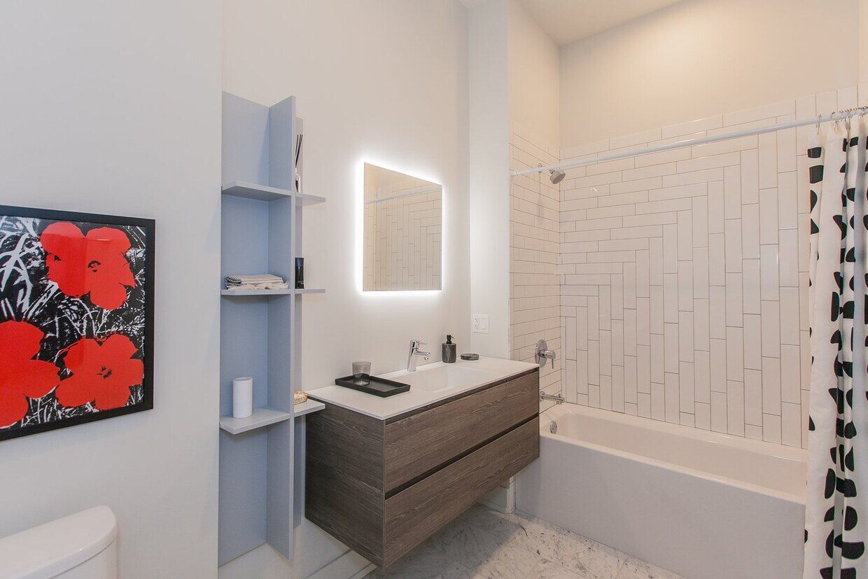 849 N Larrabee St Unit 306, Chicago, IL 60610 Condo for Rent in