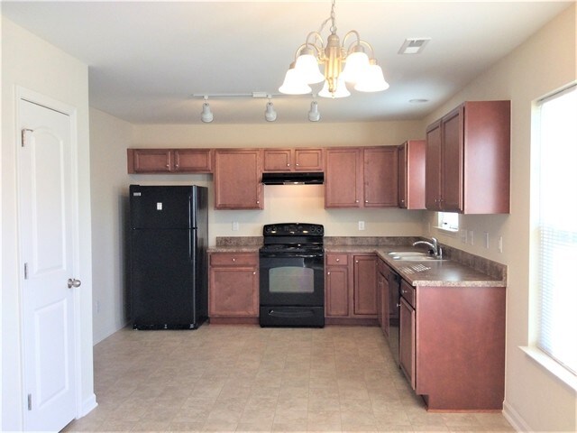 Building Photo - 1110 Red Sage Road