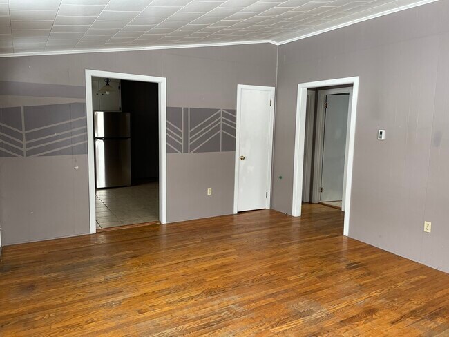 Living Room - 2154 Mountain View Ave