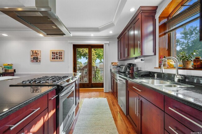 Foto del edificio - 4048-48 194th St