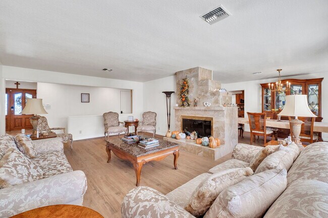 Sala de estar - 7121 Arizona Ave